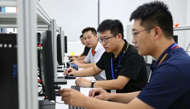 响应较为帮助用户创造更多价值